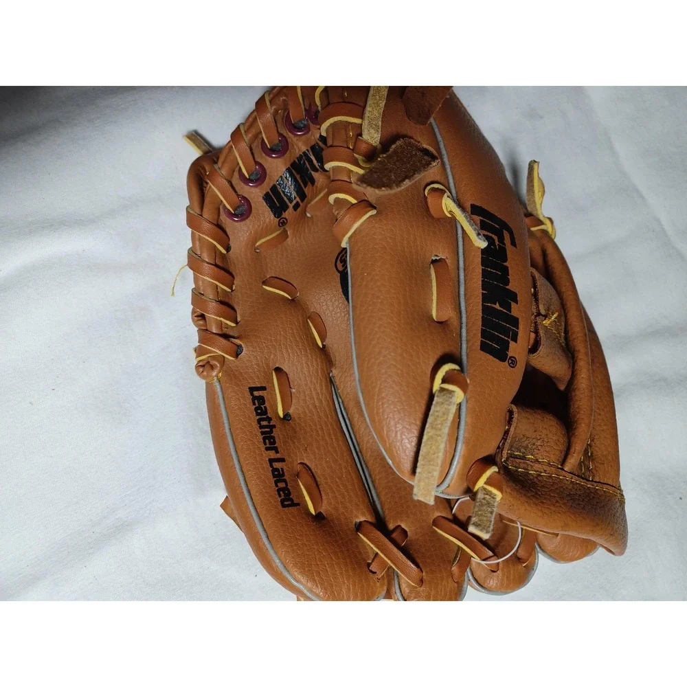 Franklin RTP Series‎ Youth Baseball Glove 9.5 In Leather Laced Tan Mitt
